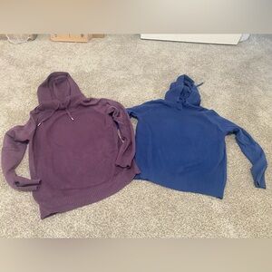 Both included!! Set of 2 Hoodies SZ M And L